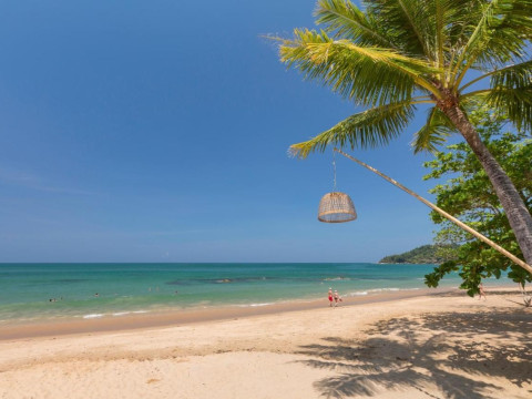 Eden Beach Resort & Spa