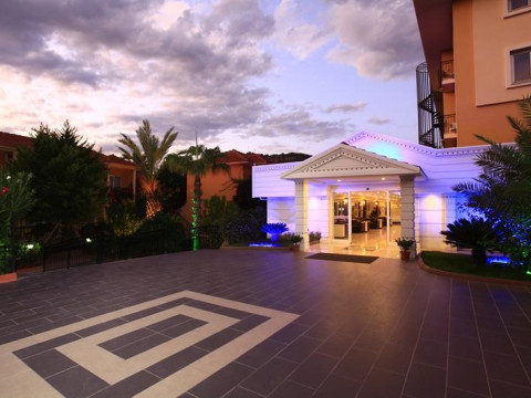 MIRAMOR GARDEN HOTEL