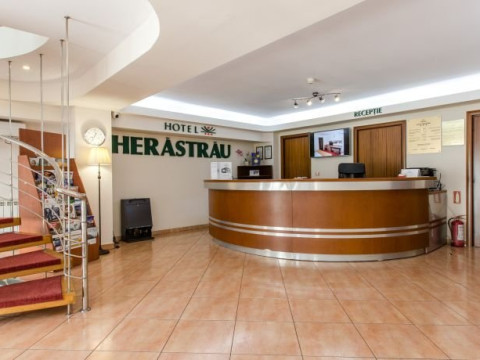 HOTEL HERASTRAU.
