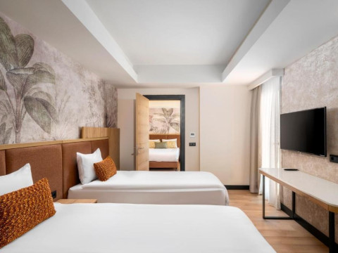 VOX Maris Resort