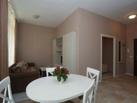 Villa Alegra (Kavarna) 3*