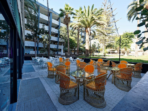 Kumara Serenoa by Lopesan Hotels