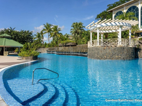 Combo Gamboa Rainforest Resort si Gran Evenia Bijao Beach Resort 