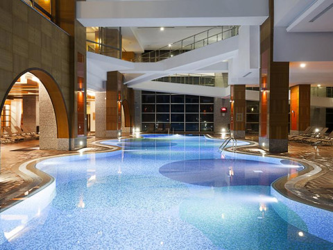 RIXOS SUNGATE