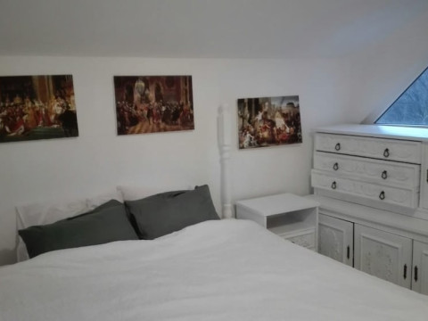 LILIS HOUSE