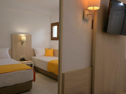 Aristoteles Holiday Resort  Spa