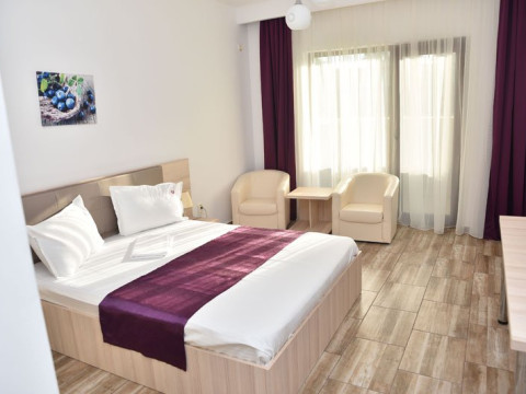 HOTEL PESTERA ( Moroeni)..