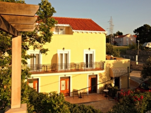 BACAN SERVICED APARTMENTS