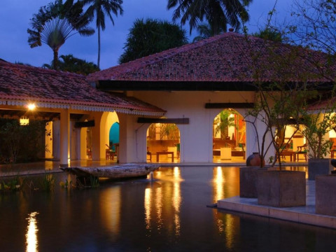 Tangerine Beach Hotel