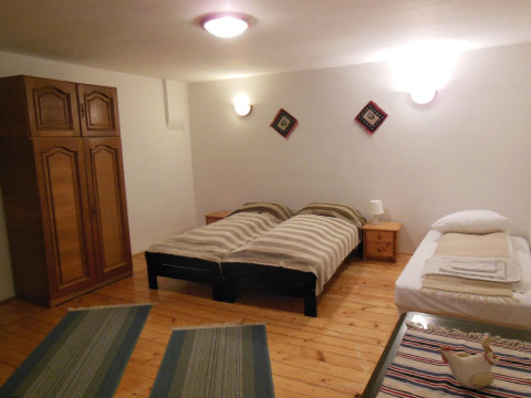 BASSEN PENSION