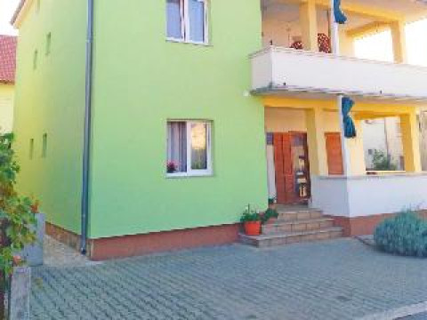 APARTMENTS KRISTINA