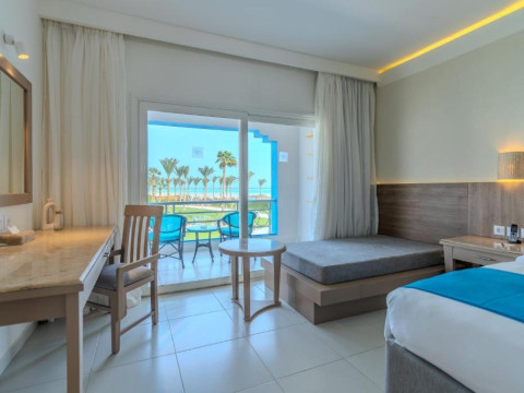 Casa Blue Resort & Spa