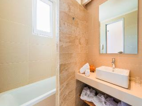 AFANDOU BAY RESORT SUITES