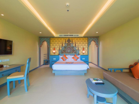 Maikhao Palm Beach Resort