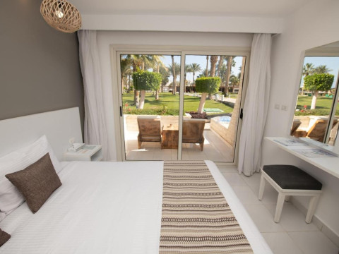 Meraki Resort