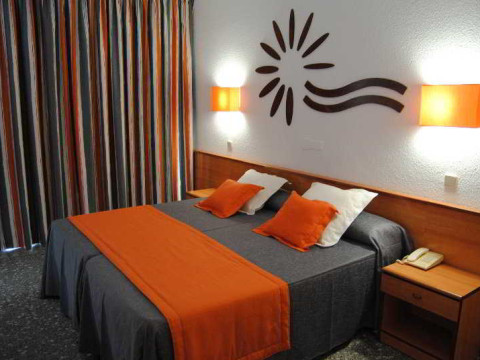 HOTEL CALA FONT