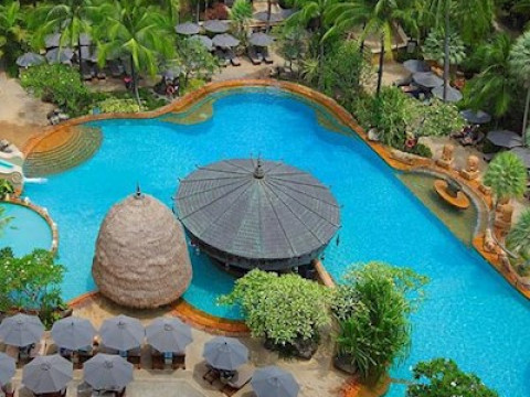 PARADOX RESORT PHUKET (COTTAGE)