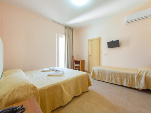 ADRIA NUOVA
