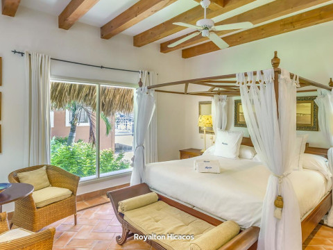 Combo Royalton Hicacos si Mystic Havana