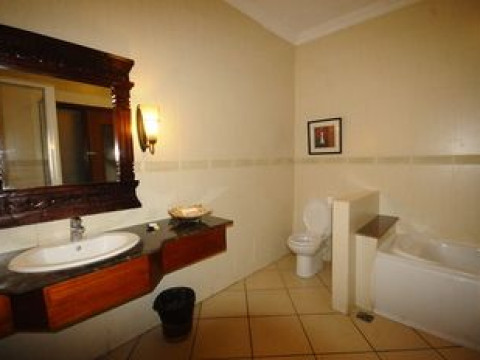 AANARI HOTEL AND SPA