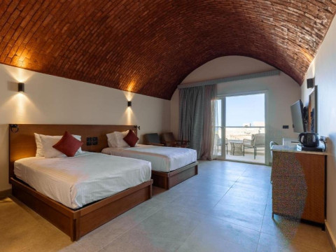 Utopia Blue Resort