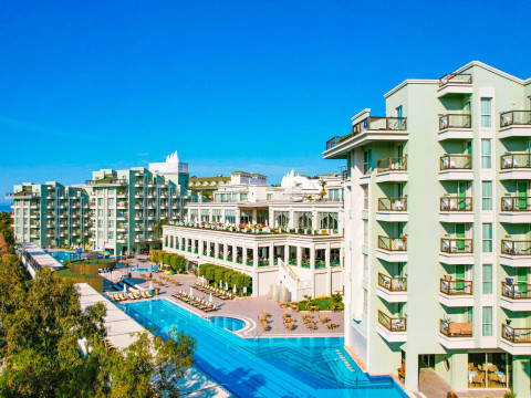 ROYAL ATLANTIS RESORT