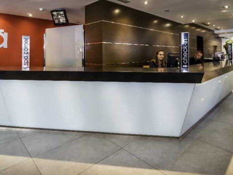 Nautic Hotel and Spa