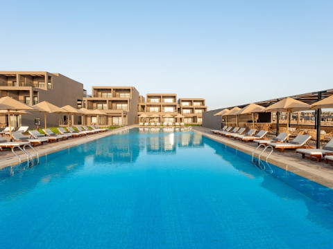 Sentido Naga Bay