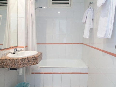 GHT Balmes Hotel, Aparthotel and Splash
