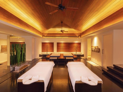 winpalms Surin Phuket Resort