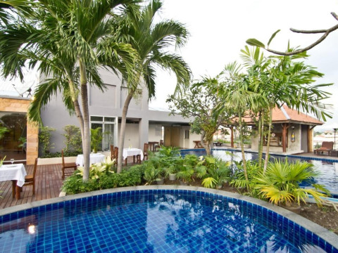 Sunshine Vista Hotel