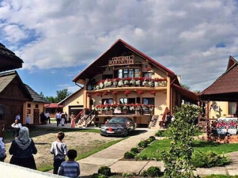 PENSIUNA MARAMURES-HOTENI