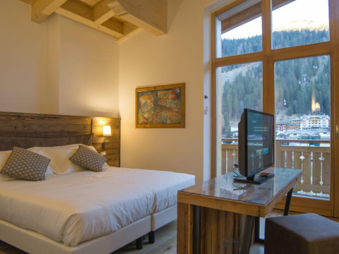 HOTEL GARNÌ CAMINETTO