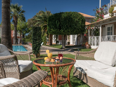 Aeolos Boutique Hotel & Suites