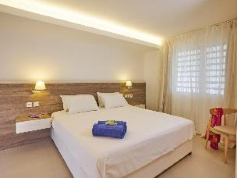LE BEACH CLUB