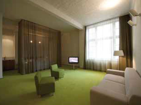 WYNDHAM GARDEN BERLIN MITTE