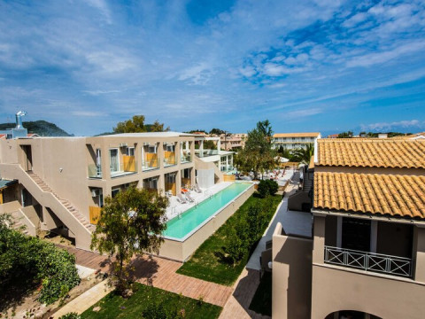 Amour Holiday Resort (Corfu)