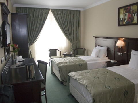 HOTEL RAPSODIA CITY CENTER