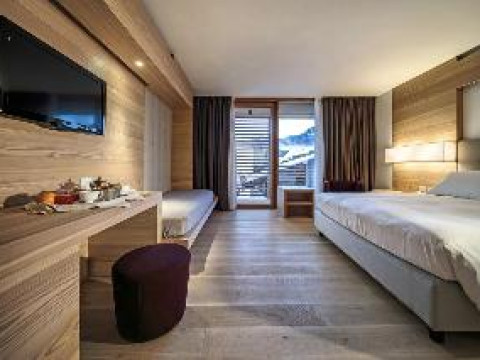 LAJADIRA HOTEL amp; SPA