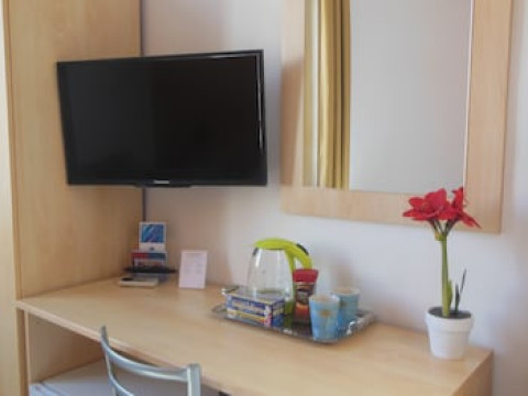 ACTINIA ACCOMODATION