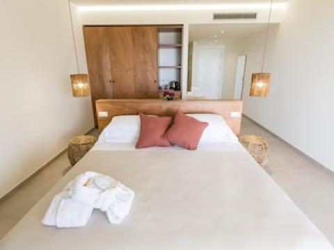 ARMACERA RESORT