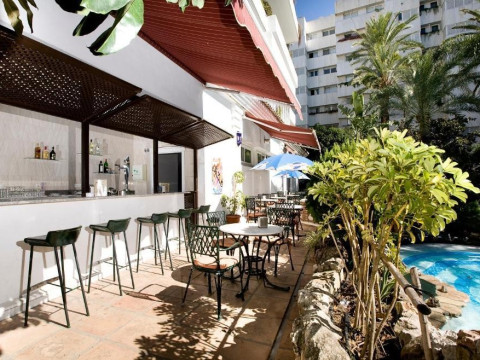 Monarque Sultan Aparthotel