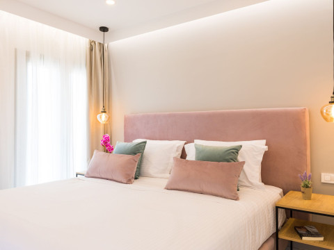 V Luxury Suites Corfu