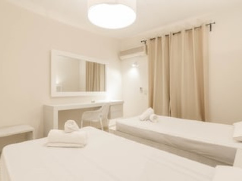 ALYKES VIEW APARTMENTS