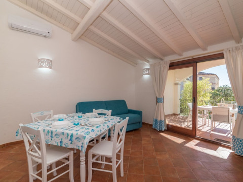 CELESTE HOUSE WITH POOL