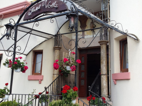 VOILA HOTEL