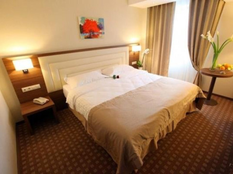 HOTEL CENTRAL PLAZA
