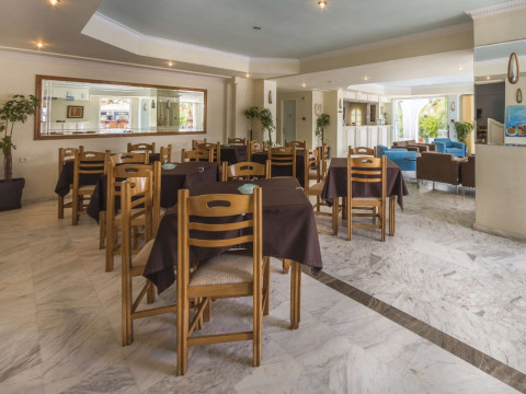 Laganas Holidays Hotel
