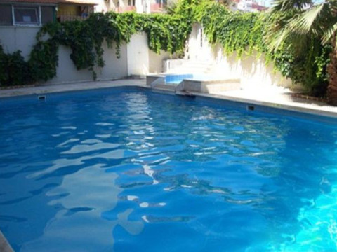 HOTEL ROXX ROYAL