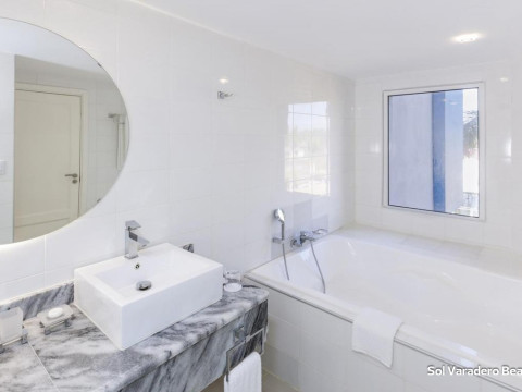 Combo Sejur Hotel Sol Varadero Beach si Hotel Tryp Habana Libre 2 nopti